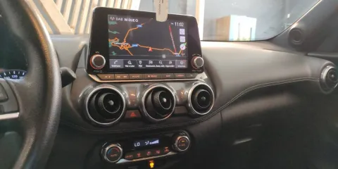 Nissan Juke 1.0 dig-t N-Connecta 114cv - Immagine 20