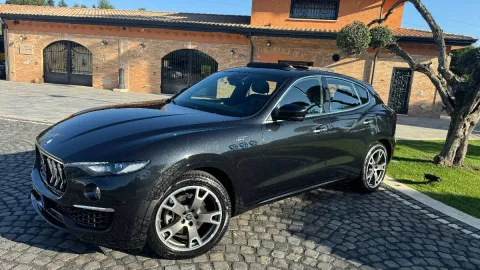 Maserati Levante 2.0 mhev GT 330cv auto - Immagine 2