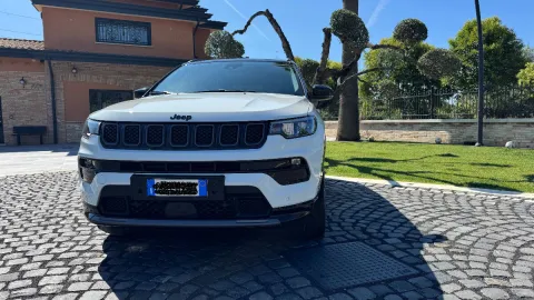 Jeep Compass 1.3 turbo t4 phev S 4xe auto - Immagine 2