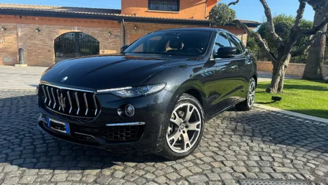Maserati Levante 2.0 mhev GT 330cv auto - Immagine 4