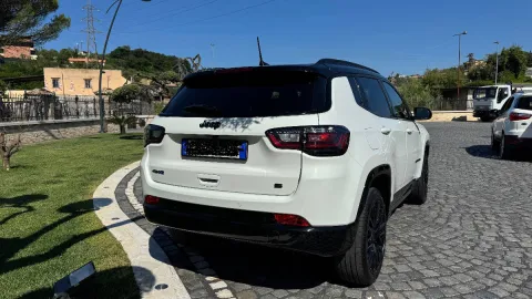 Jeep Compass 1.3 turbo t4 phev S 4xe auto - Immagine 7