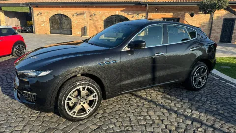 Maserati Levante 2.0 mhev GT 330cv auto - Immagine 12