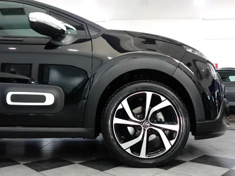 Citroen C3 1.2 puretech Shine Pack s&s 110cv my20 - Immagine 16