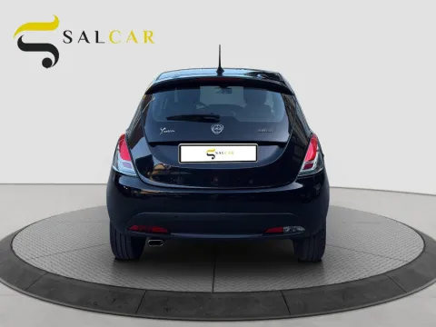 Lancia Ypsilon 1.0 firefly hybrid Gold s&s 70cv 5p.ti - Immagine 7