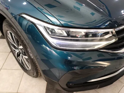 Volkswagen Tiguan 2.0 tdi Life 150cv dsg - Immagine 12