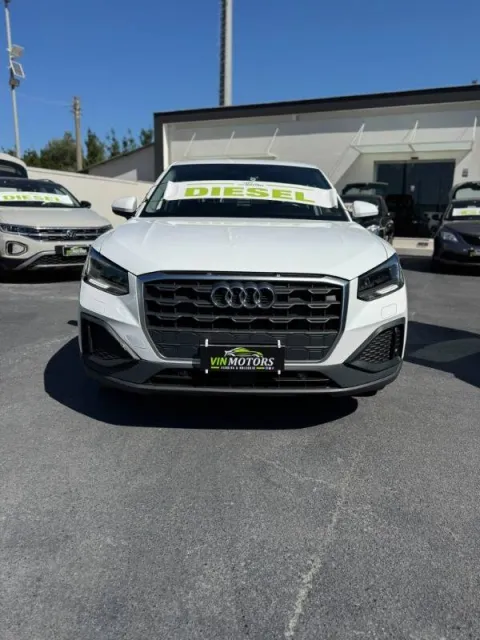 Audi Q2 30 2.0 tdi Business s-tronic - Immagine 1