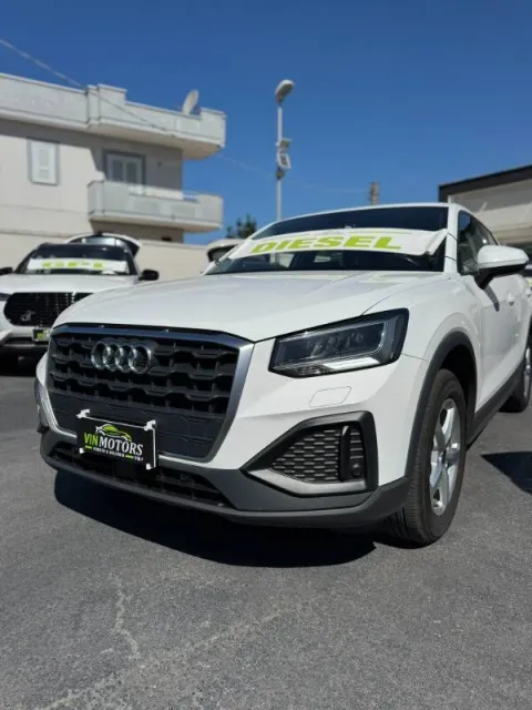 Audi Q2 30 2.0 tdi Business s-tronic - Immagine 2