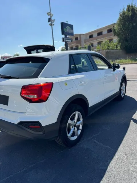 Audi Q2 30 2.0 tdi Business s-tronic - Immagine 7