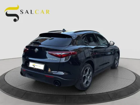 Alfa Romeo Stelvio 2.2 t Sprint Q4 190cv auto - Immagine 8
