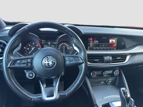 Alfa Romeo Stelvio 2.2 t Sprint Q4 190cv auto - Immagine 14