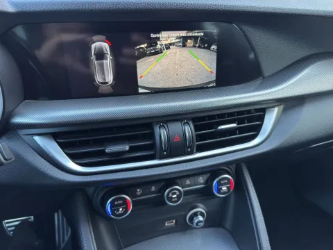 Alfa Romeo Stelvio 2.2 t Sprint Q4 190cv auto - Immagine 19