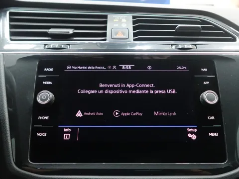 Volkswagen Tiguan 2.0 tdi Life 150cv dsg - Immagine 20
