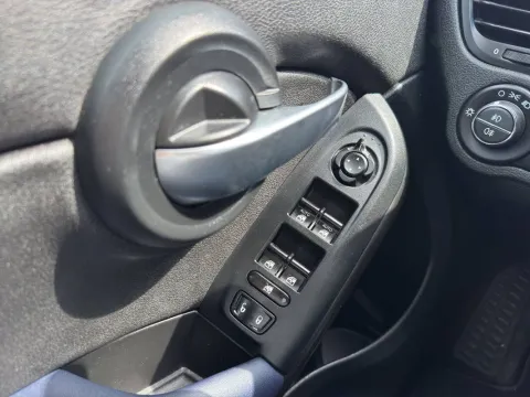 Fiat 500X 1.3 mjet Club 95cv - Immagine 20