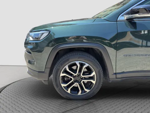 Jeep Compass 1.3 turbo t4 phev Limited 4xe auto - Immagine 9