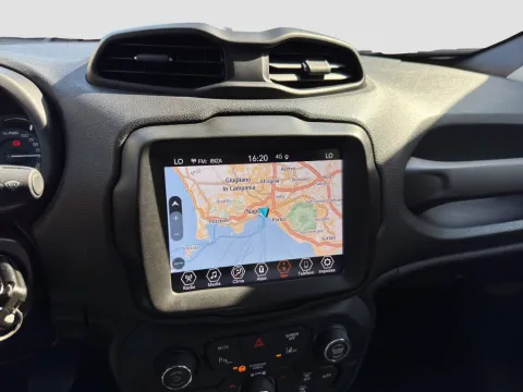 Jeep Renegade 1.3 t4 phev Limited 4xe at6 - Immagine 17