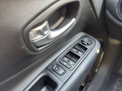 Jeep Renegade 1.3 t4 phev Limited 4xe at6 - Immagine 20