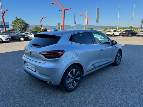 Renault Clio 1.6 E-Tech hybrid Serie limitata 140cv auto - Immagine 6