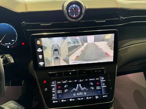 Maserati Grecale 2.0 mhev Modena 330cv auto - Immagine 14