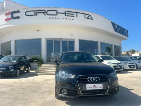 Audi A1 Sportback 1.6 tdi Attraction 90cv - Immagine 3