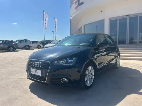 Audi A1 Sportback 1.6 tdi Attraction 90cv - Immagine 4