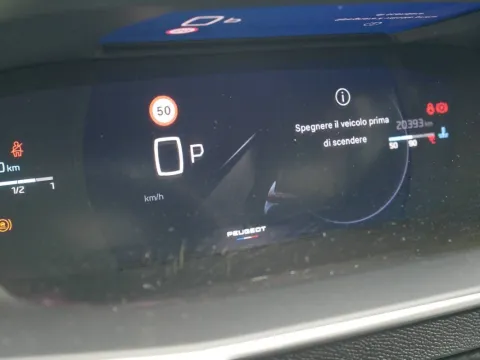 Peugeot 2008 1.5 bluehdi GT s&s 130cv eat8 - Immagine 12