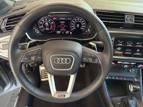 Audi Q3 Sportback RS 2.5 quattro s-tronic - Immagine 16