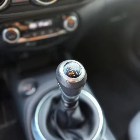 Nissan Juke 1.0 dig-t N-Connecta 114cv - Immagine 11