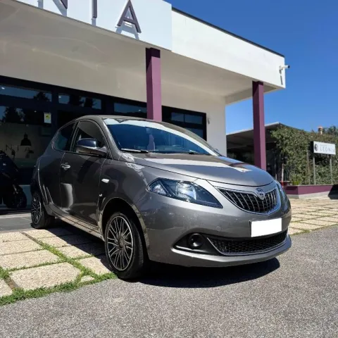 Lancia Ypsilon 1.2 Gold Plus Gpl 69cv - Immagine 1