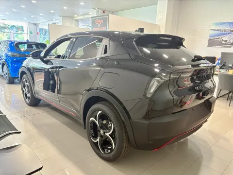 Alfa Romeo Junior 1.2 ibrida Speciale 145cv edct6 - Immagine 4