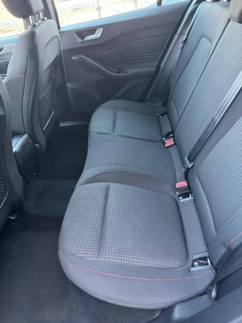 Ford Focus SW 1.5 ecoblue ST-Line 115cv auto - Immagine 10