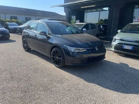 Volkswagen Golf 1.0 etsi evo Life 110cv dsg - Immagine 4