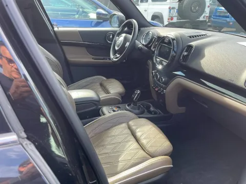 Mini Mini Countryman 2.0 Cooper D Business auto - Immagine 3