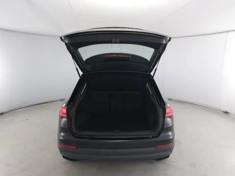 Audi Q3 35 2.0 tdi Business s-tronic - Immagine 4