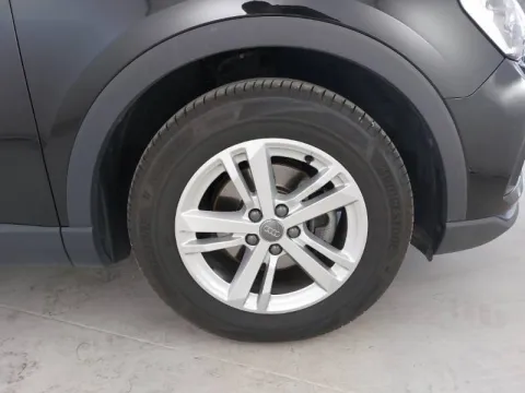 Audi Q3 35 2.0 tdi Business s-tronic - Immagine 12