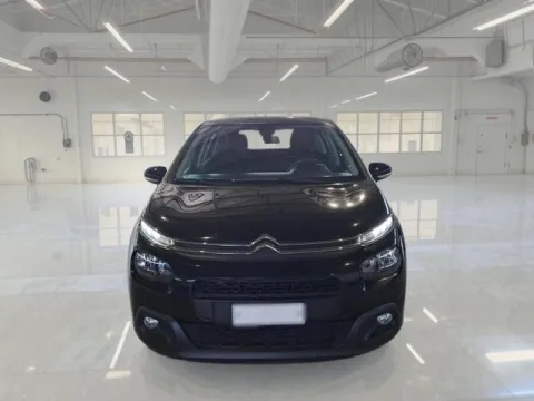 Citroen C3 1.2 puretech Shine s&s 83cv neopatentati my18 - Immagine 2