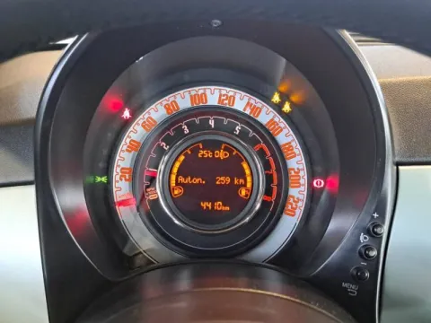 Fiat 500C 1.0 hybrid 70cv - Immagine 9