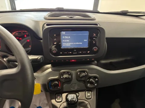 Fiat Panda 1.0 firefly hybrid s&s 70cv 5p.ti - Immagine 12