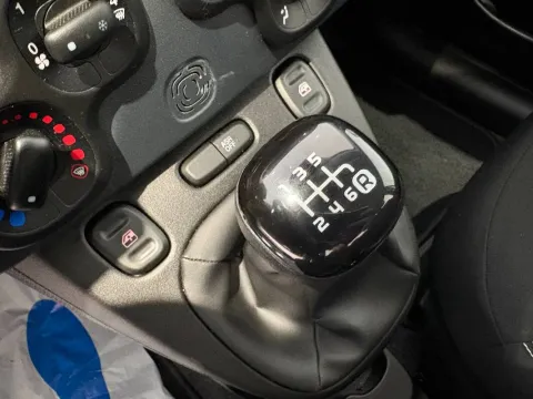 Fiat Panda 1.0 firefly hybrid s&s 70cv 5p.ti - Immagine 16