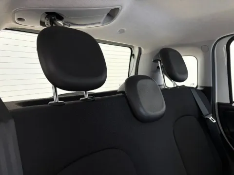 Fiat Panda 1.0 firefly hybrid s&s 70cv 5p.ti - Immagine 19