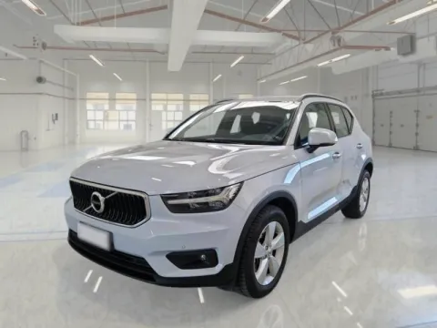 Volvo XC40 2.0 d3 awd geartronic my20 - Immagine 1