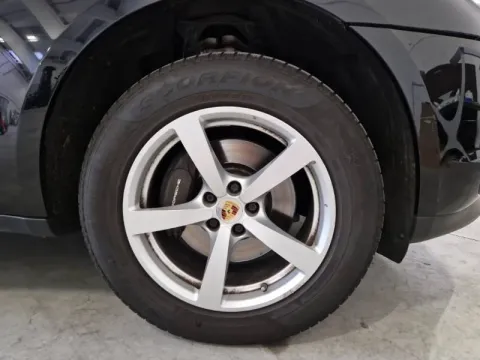 Porsche Macan 2.0 245cv pdk - Immagine 20