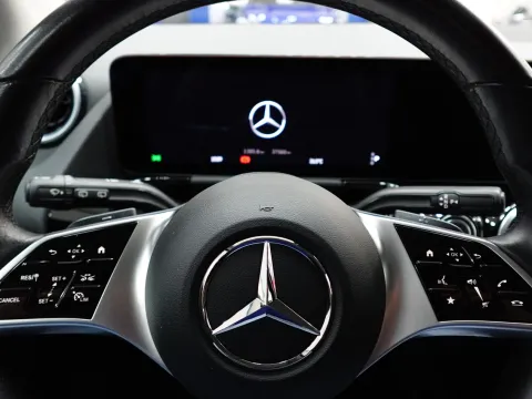 Mercedes GLA 200 d Progressive Advanced auto - Immagine 14