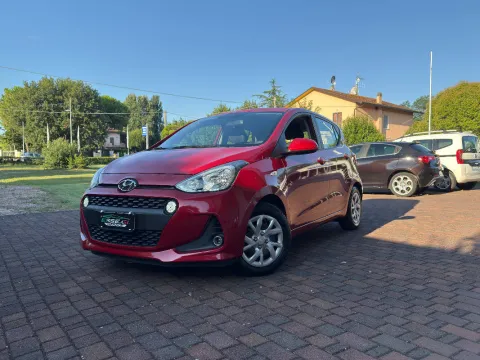 Hyundai i10 1.0 Login - Immagine 1