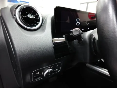 Mercedes GLA 200 d Progressive Advanced auto - Immagine 24