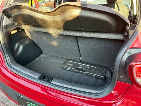 Hyundai i10 1.0 Login - Immagine 13