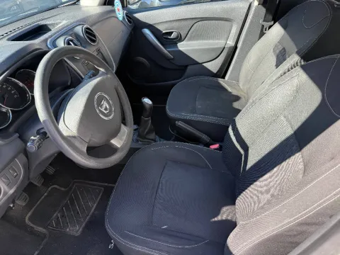 Dacia Sandero 1.5 dci Laureate 75cv - Immagine 7