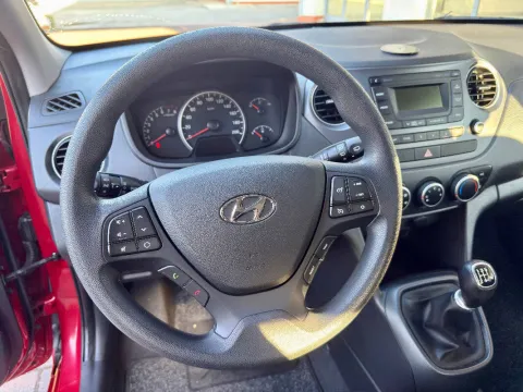 Hyundai i10 1.0 Login - Immagine 23