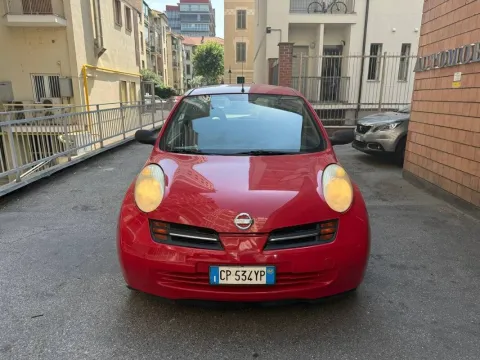 Nissan Micra 3p 1.0 Visia - Immagine 2