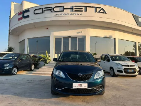 Lancia Ypsilon 1.3 mjt Silver s&s 95cv - Immagine 3