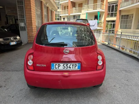 Nissan Micra 3p 1.0 Visia - Immagine 6